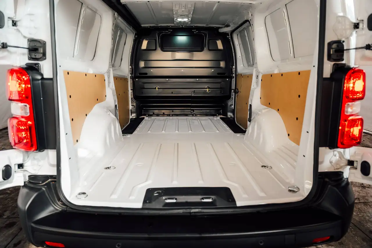 Opel Vivaro - 7