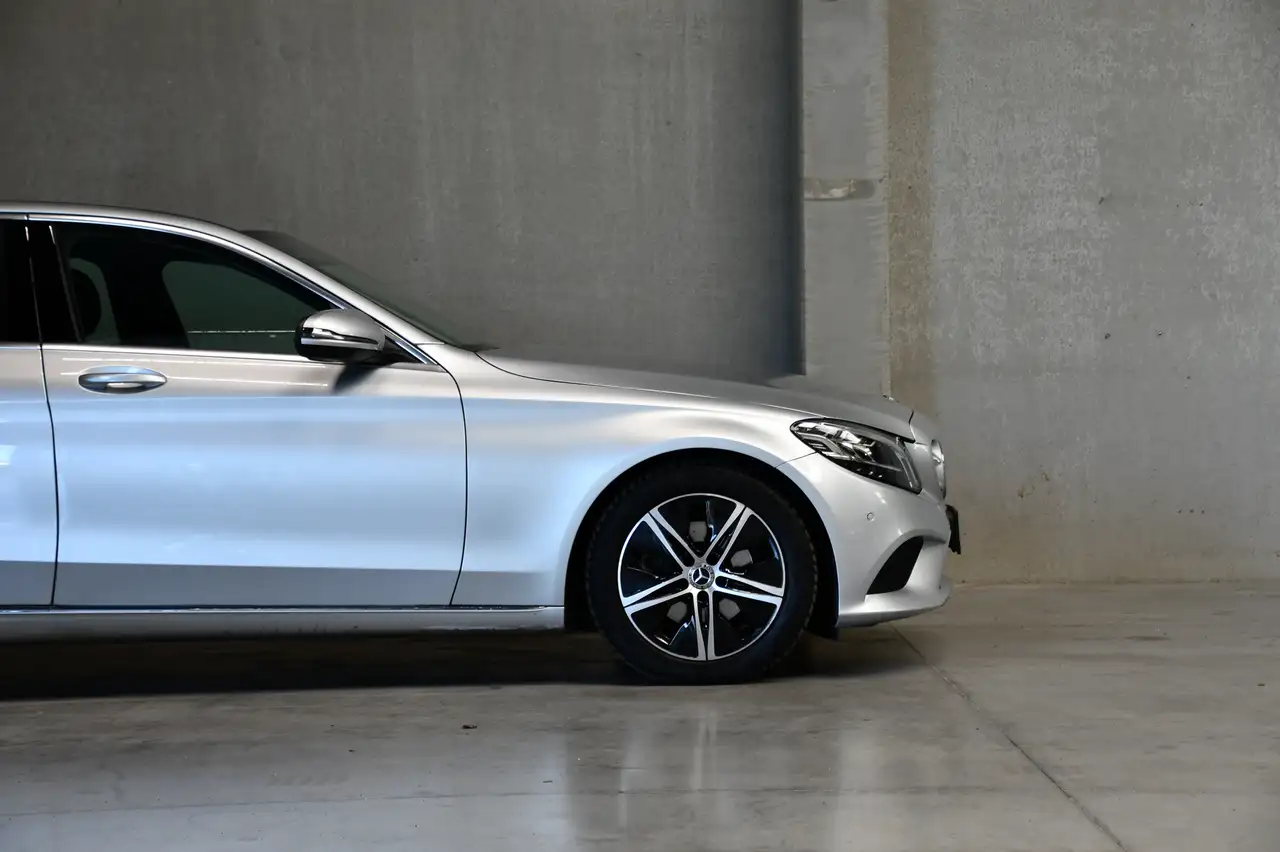 Mercedes-Benz C 200 - 10