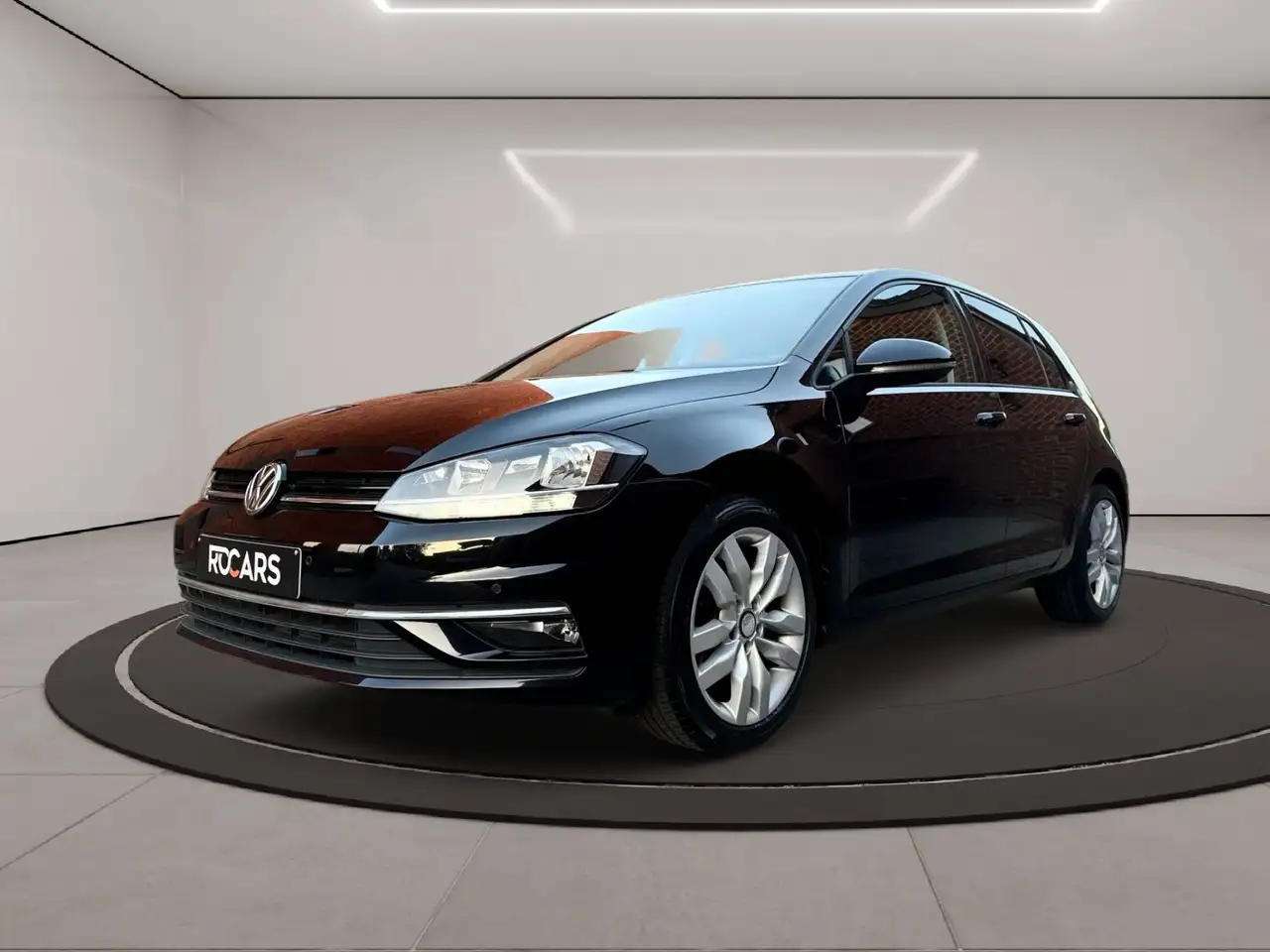 Volkswagen Golf - 5