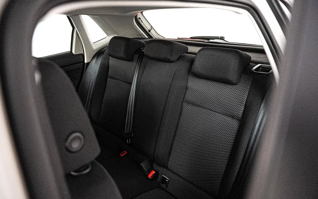 Volkswagen Polo - 7