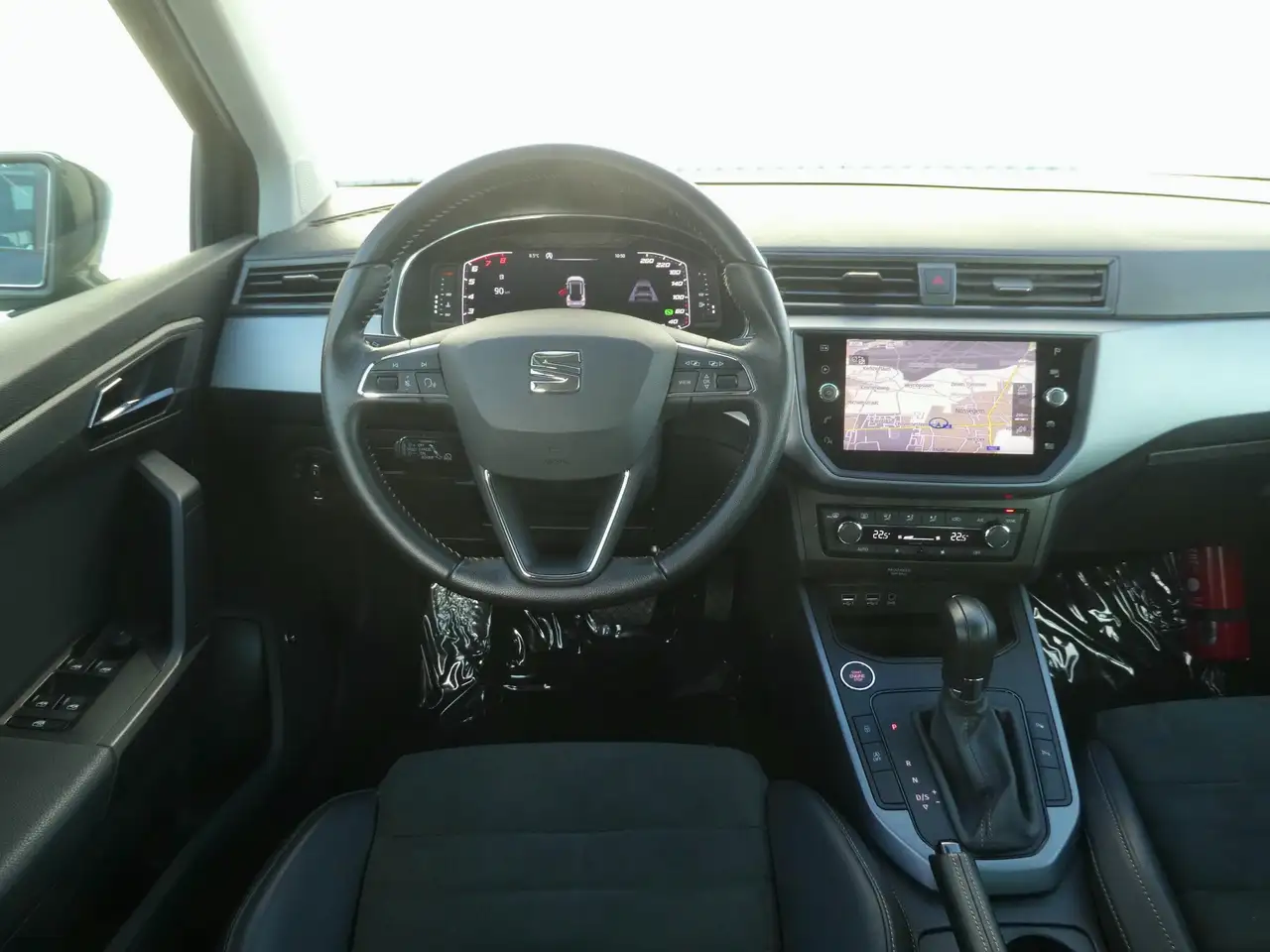 SEAT Arona - 7
