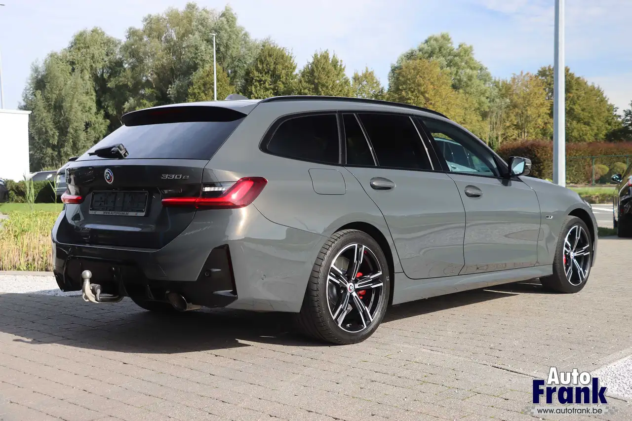 BMW 330 - 7
