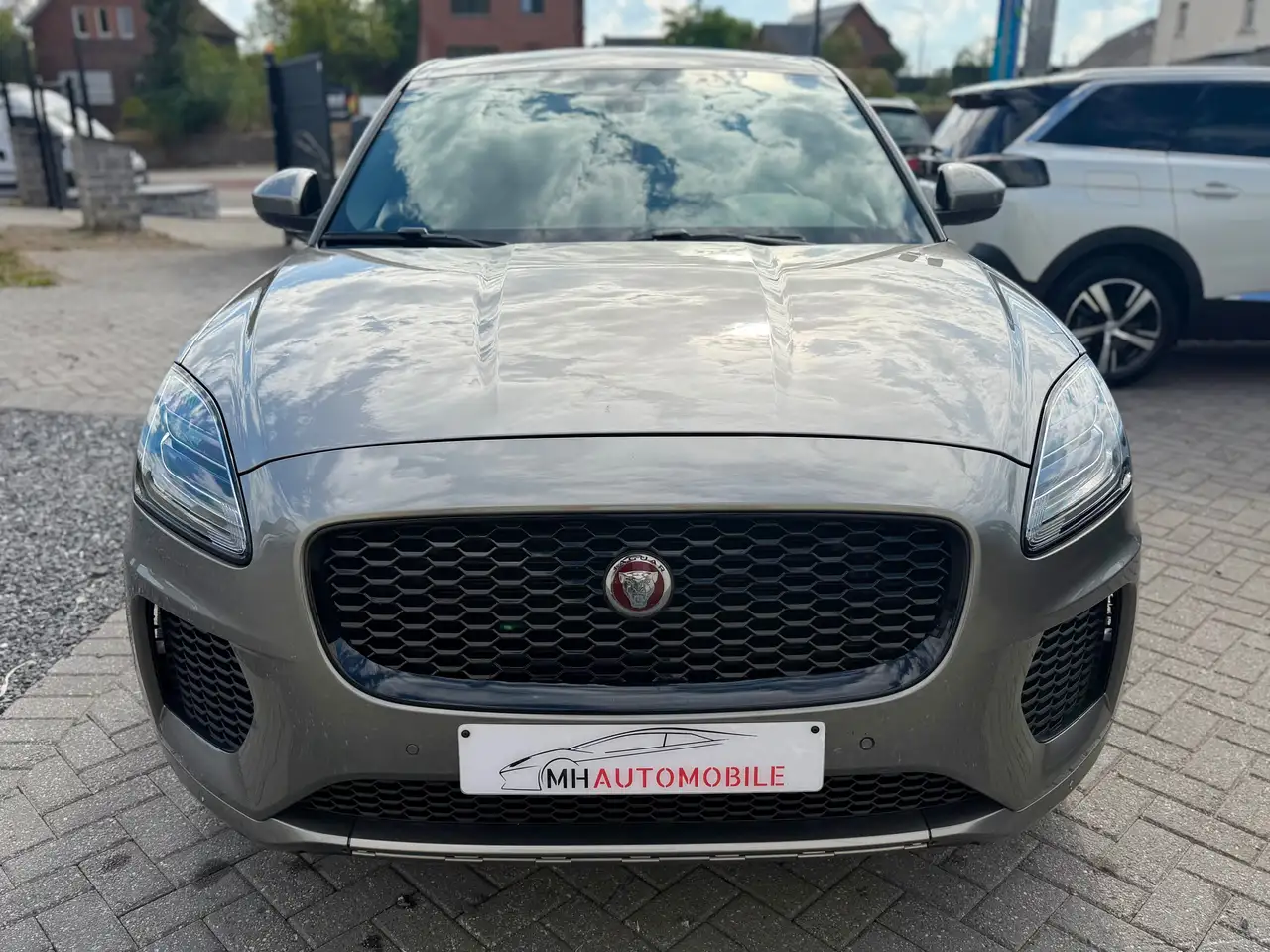 Jaguar E-Pace - 3
