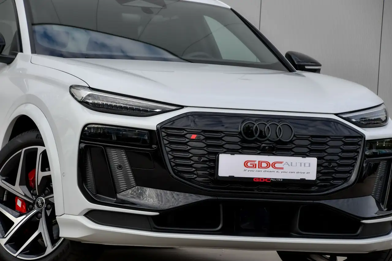 Audi SQ6 e-tron - 7