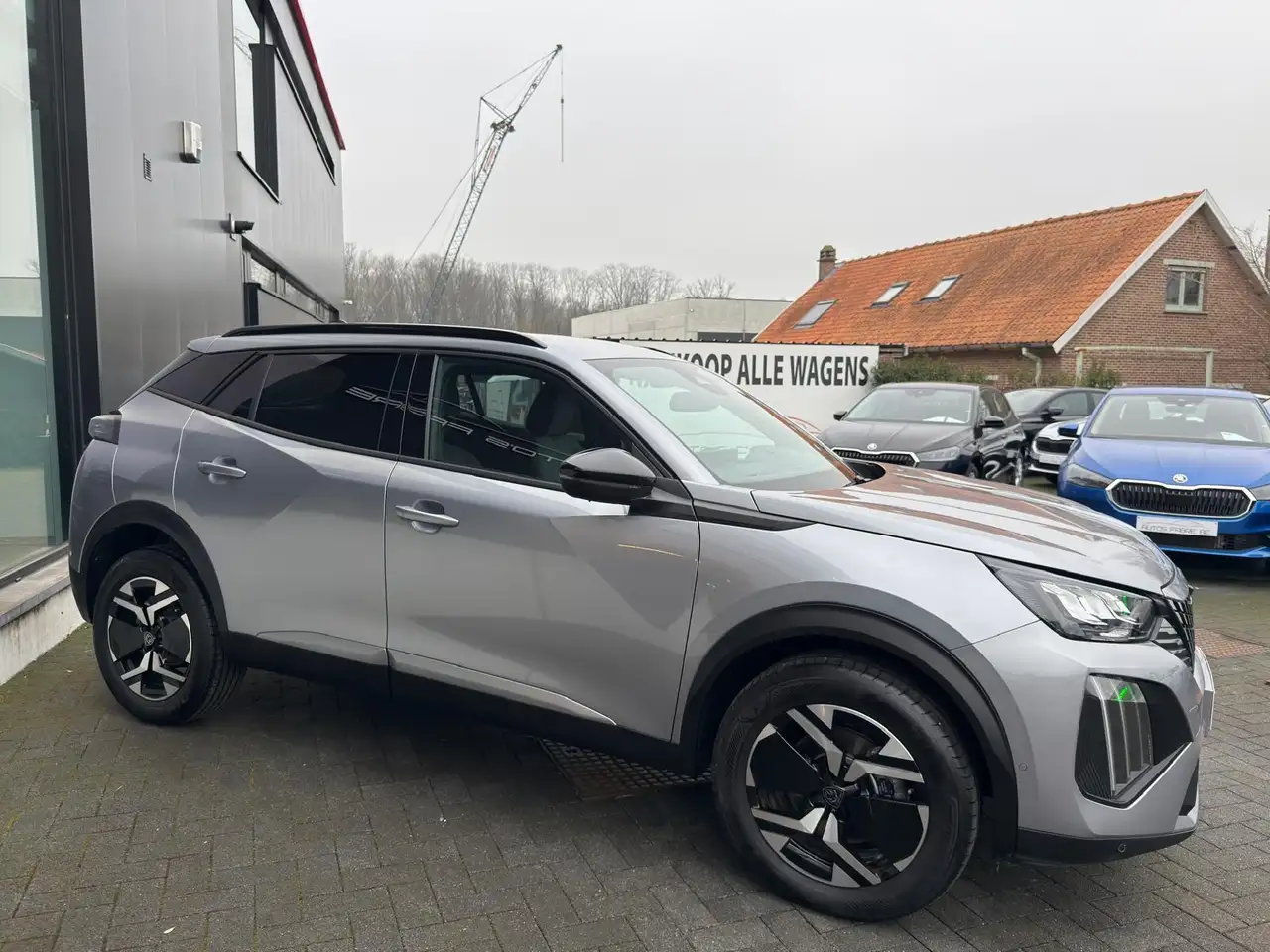 Peugeot 2008 - 4
