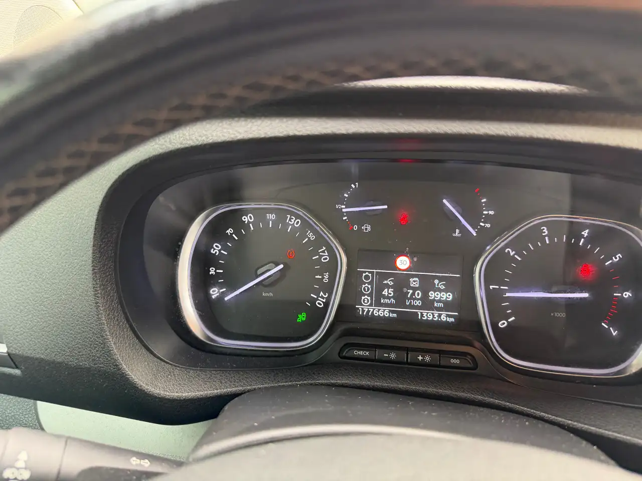 Citroen Spacetourer - 13