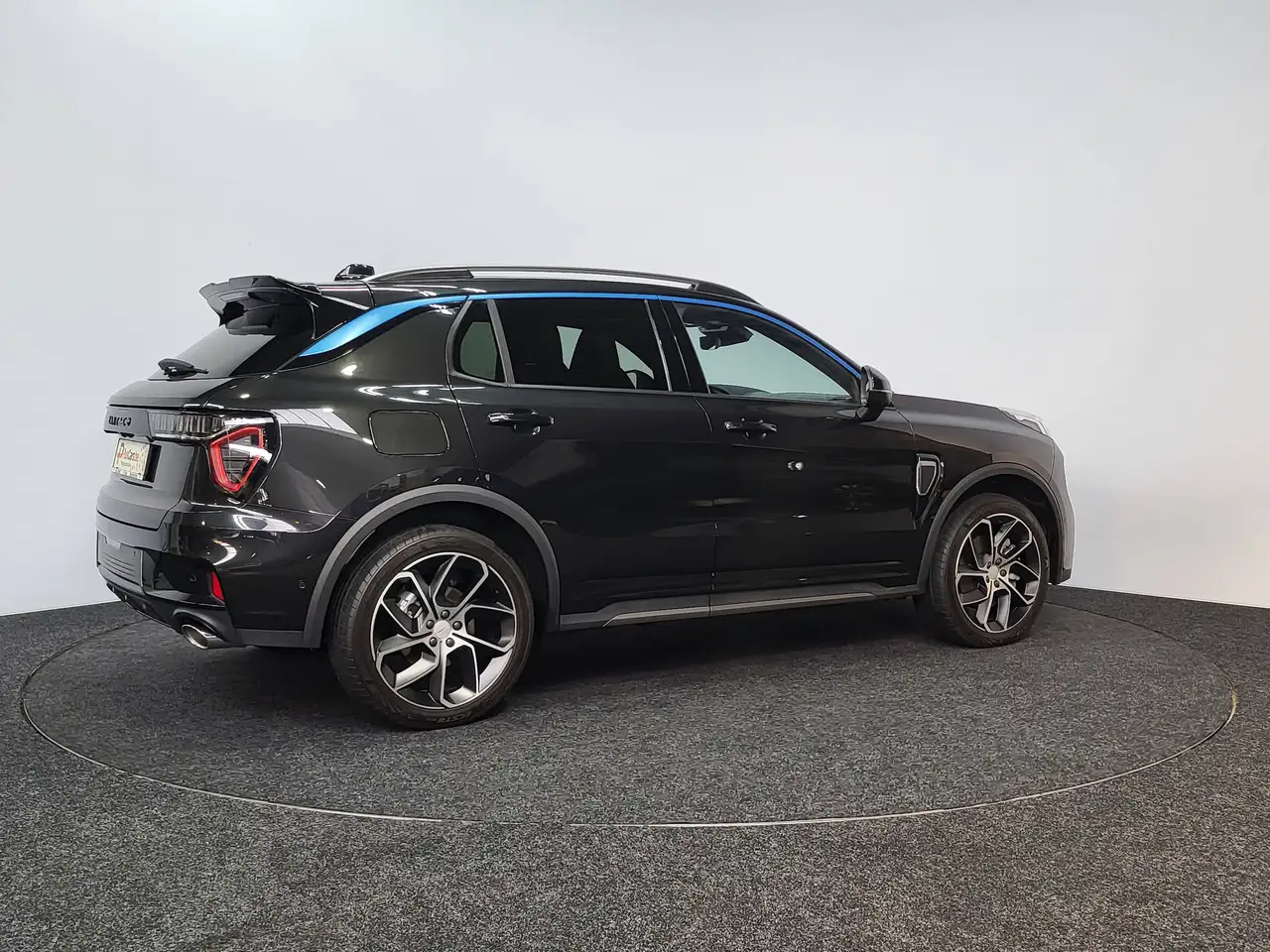 Lynk & Co 01 - 6