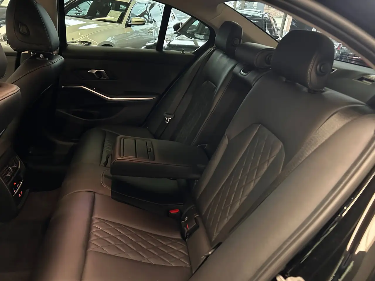 BMW 318 - 8