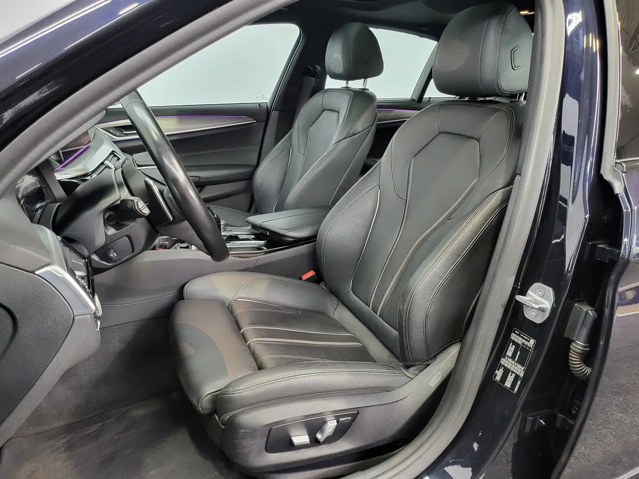 BMW 520 - 12