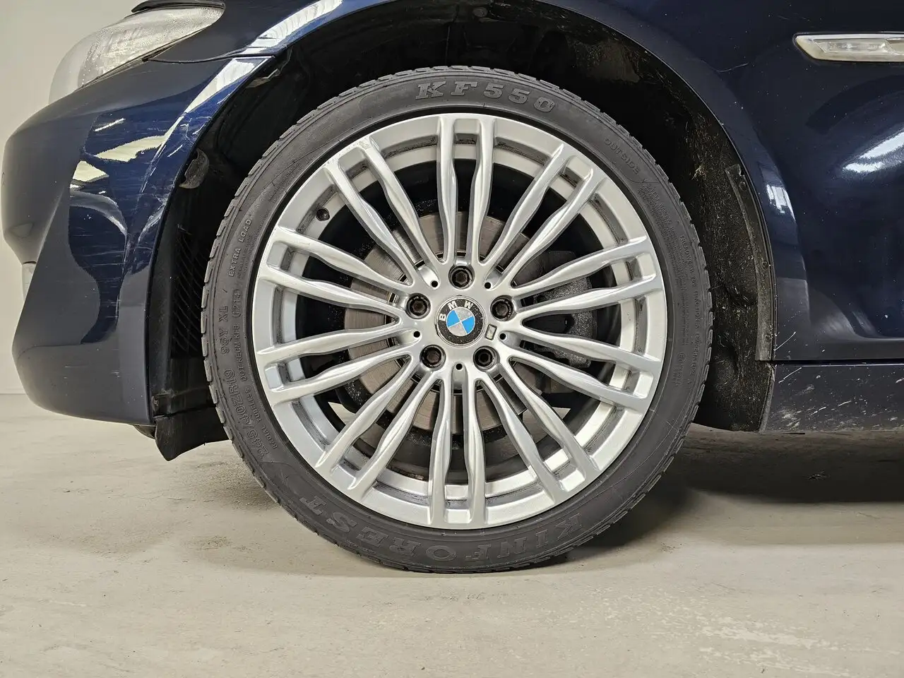 BMW 520 - 7