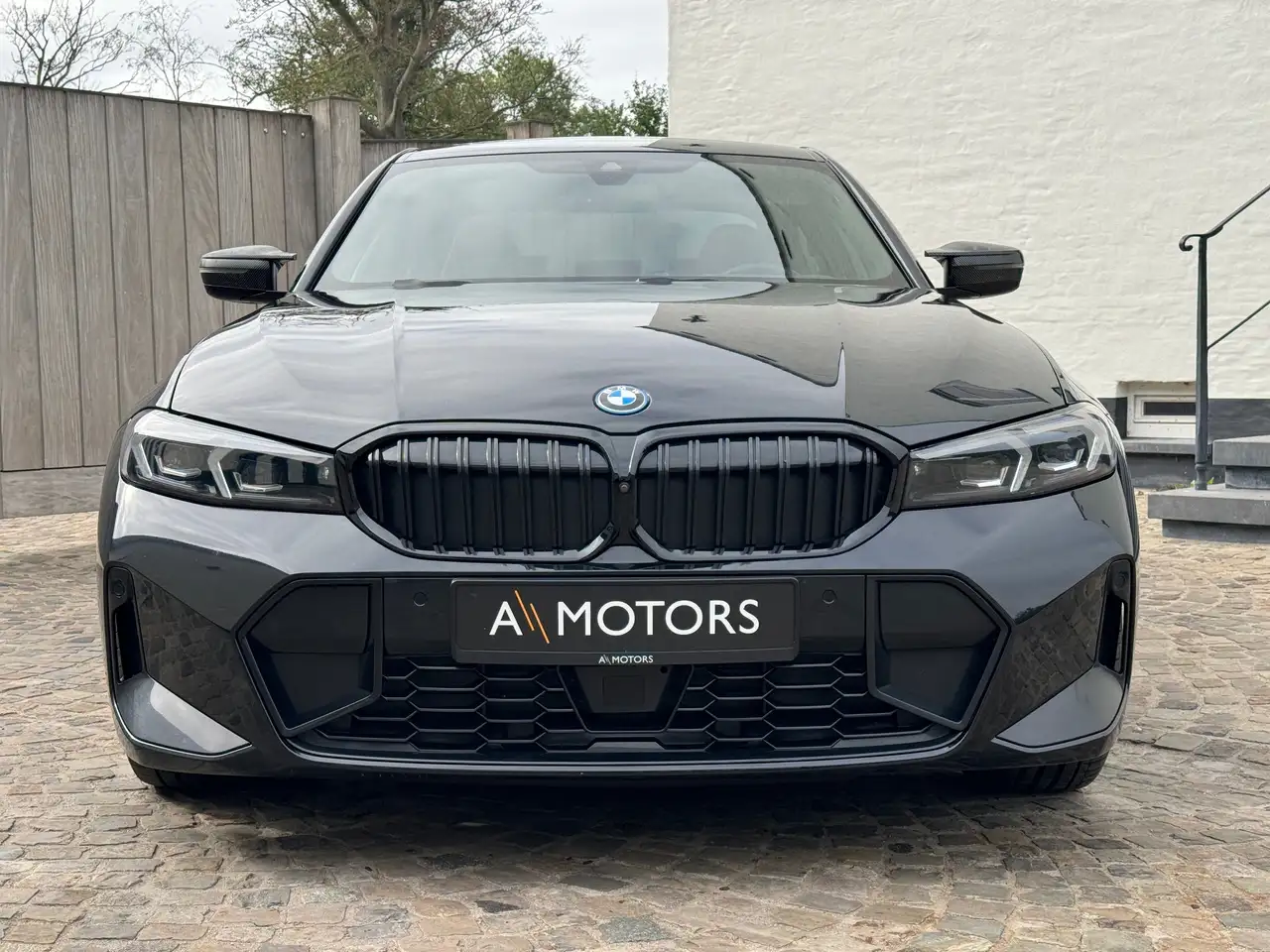 BMW 330 - 2