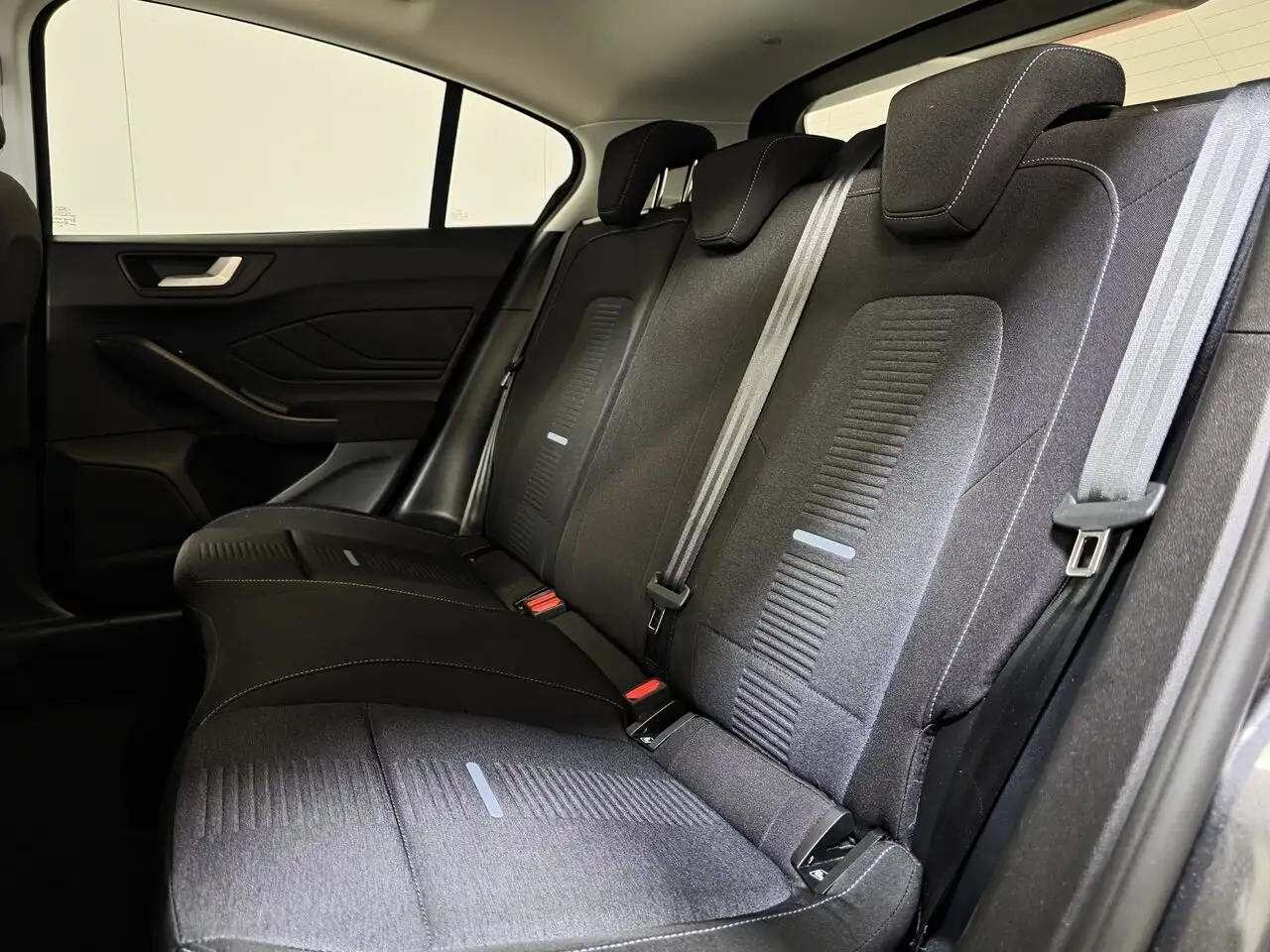 Ford Focus - 10