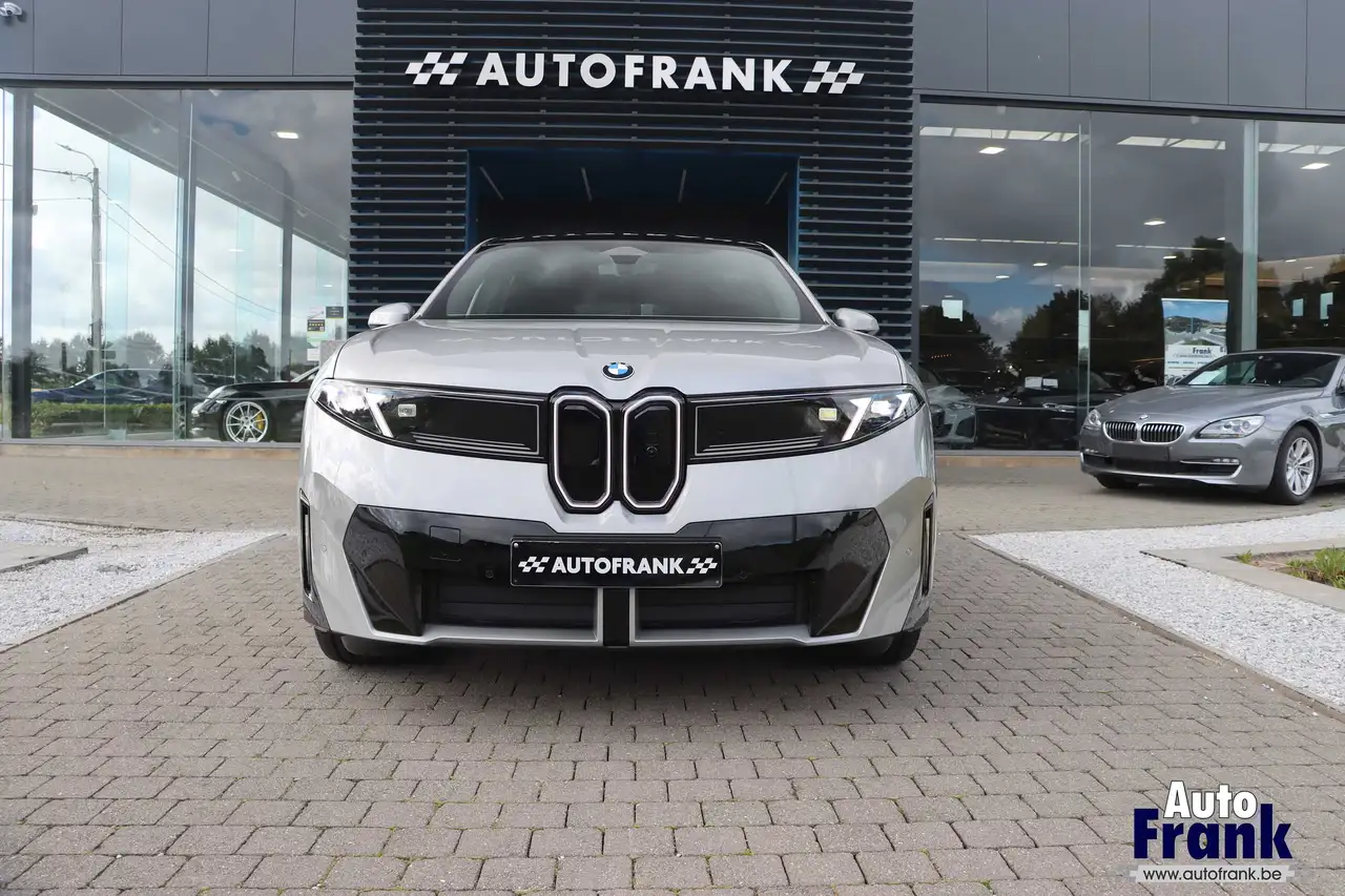 BMW iX3 - 2
