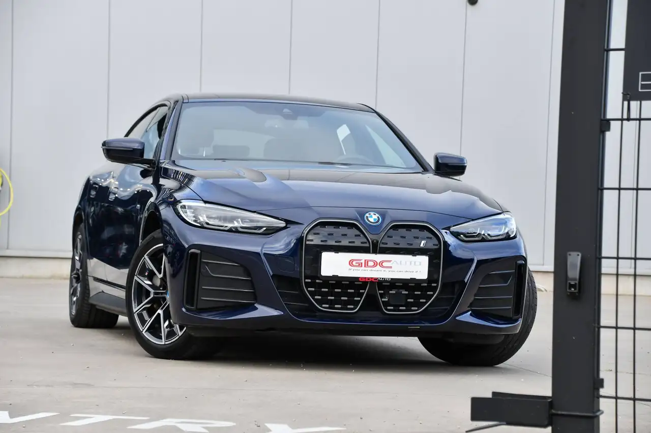 BMW i4 - 7