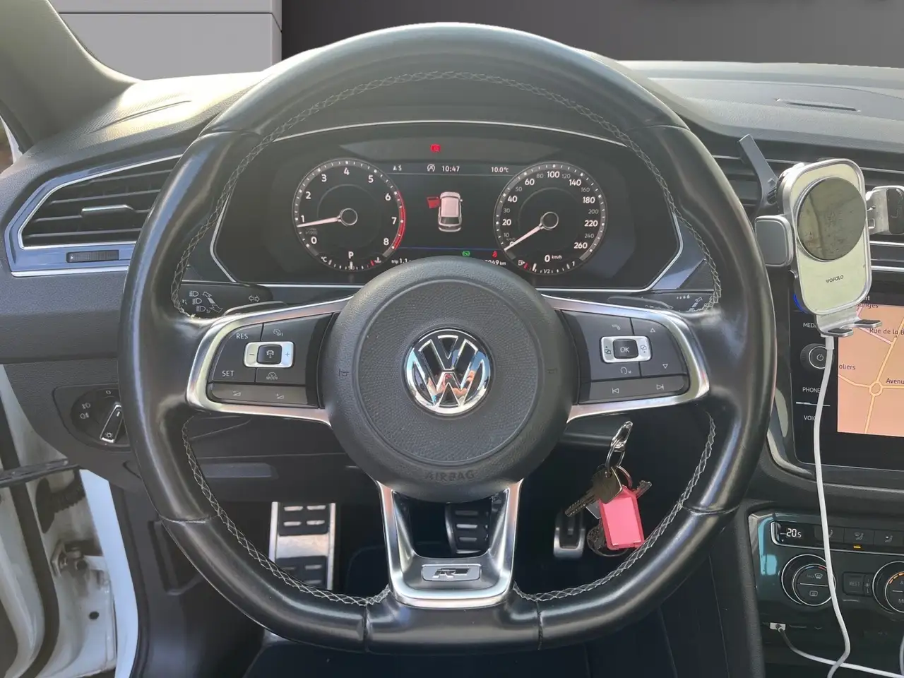 Volkswagen Tiguan - 13