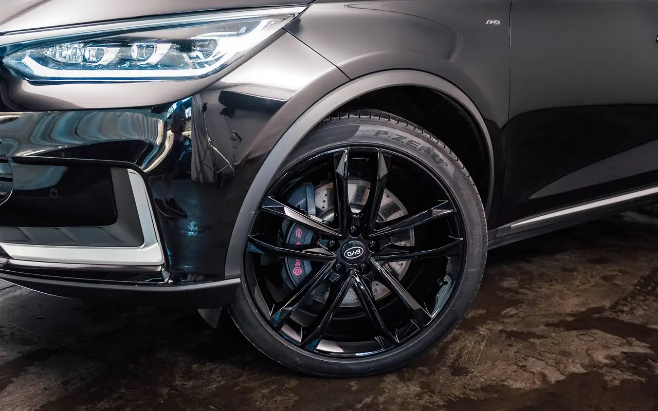 BYD Tang - 5