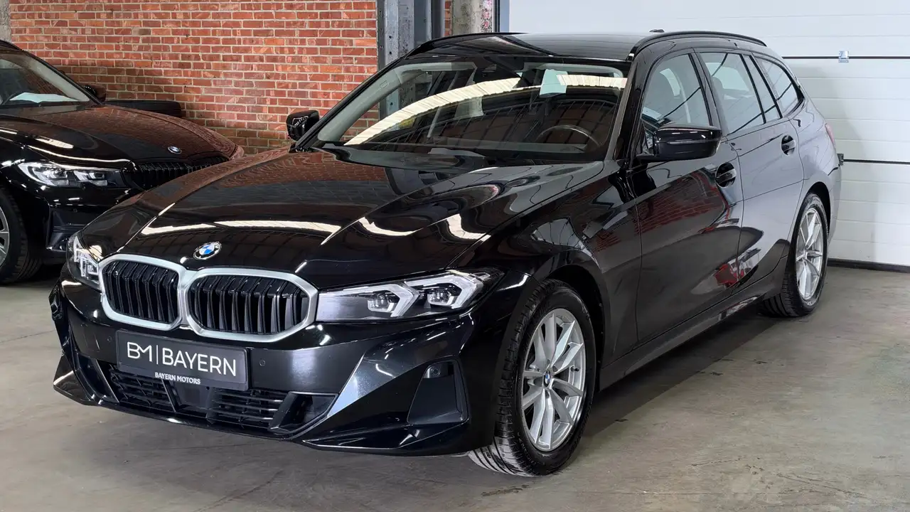 BMW 318 - 12
