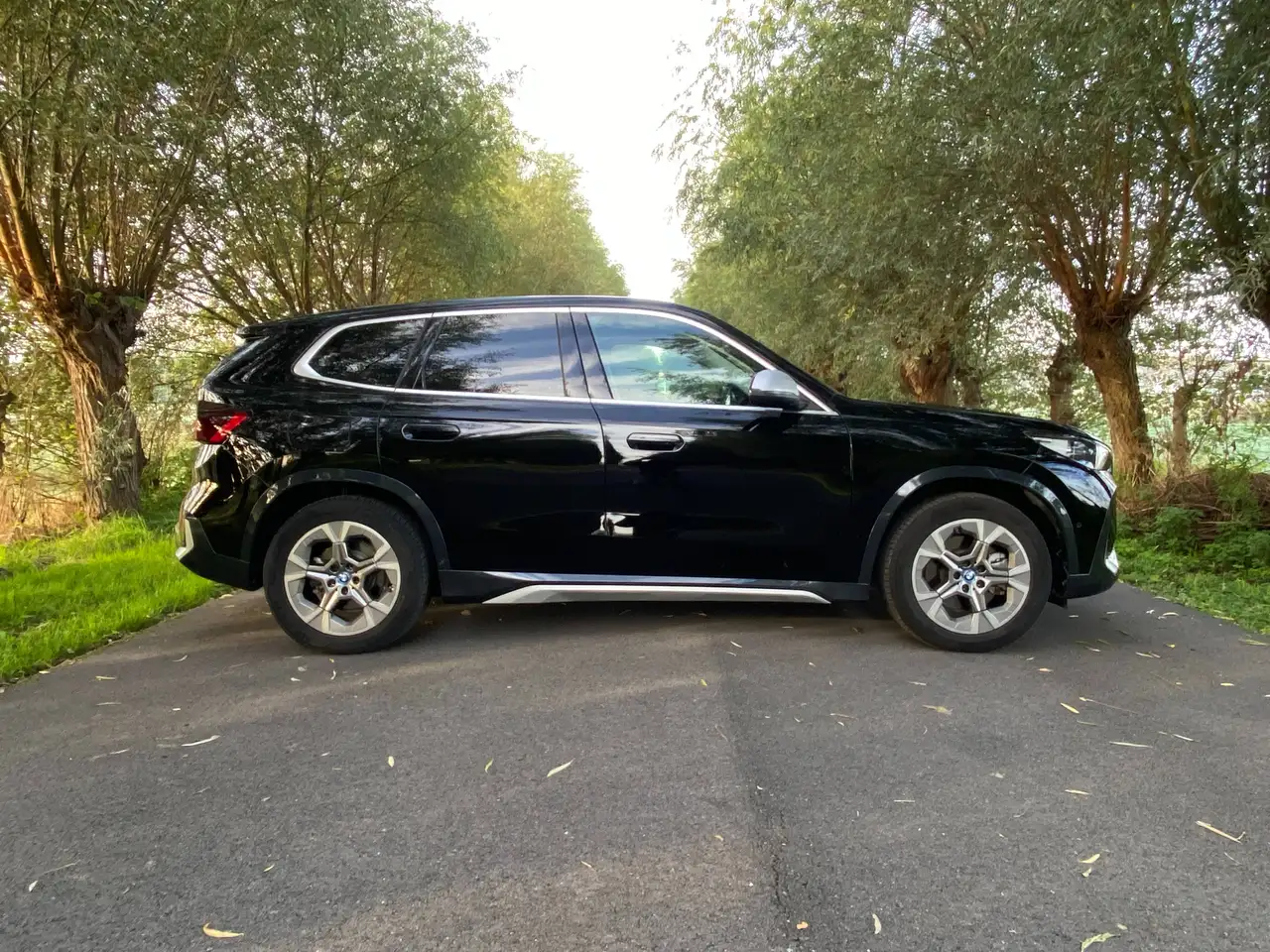 BMW iX1 - 9