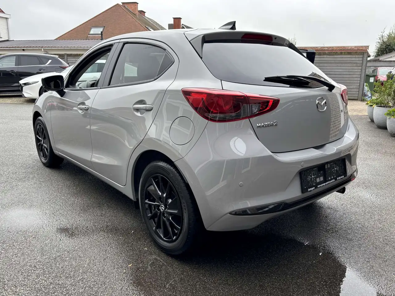 Mazda 2 - 4
