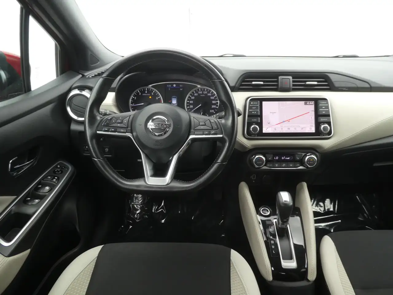 Nissan Micra - 7
