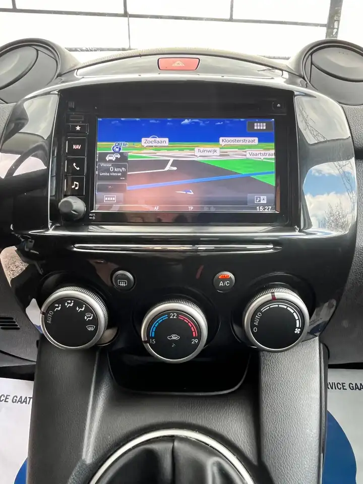 Mazda 2 - 8