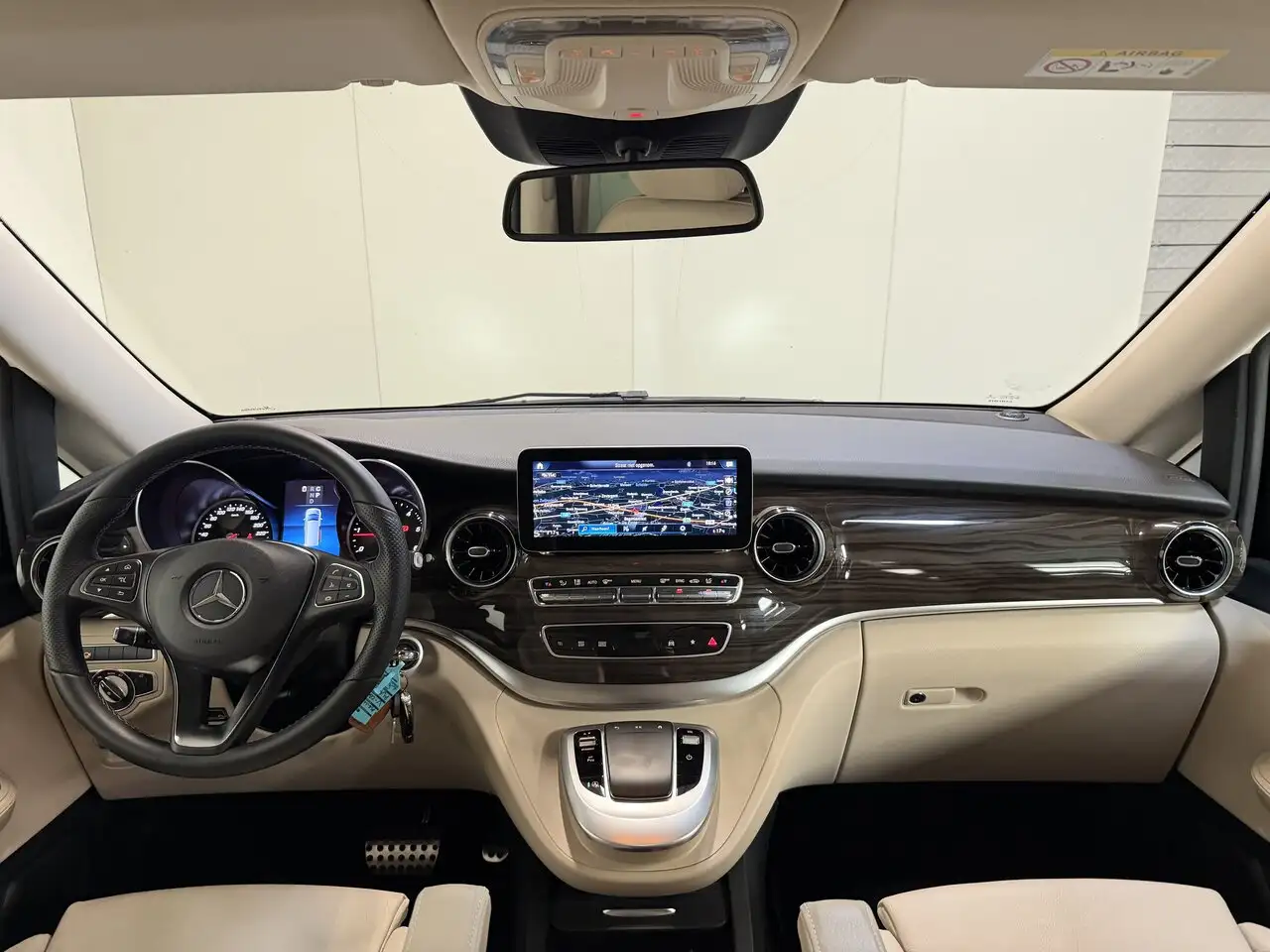 Mercedes-Benz V 300 - 10