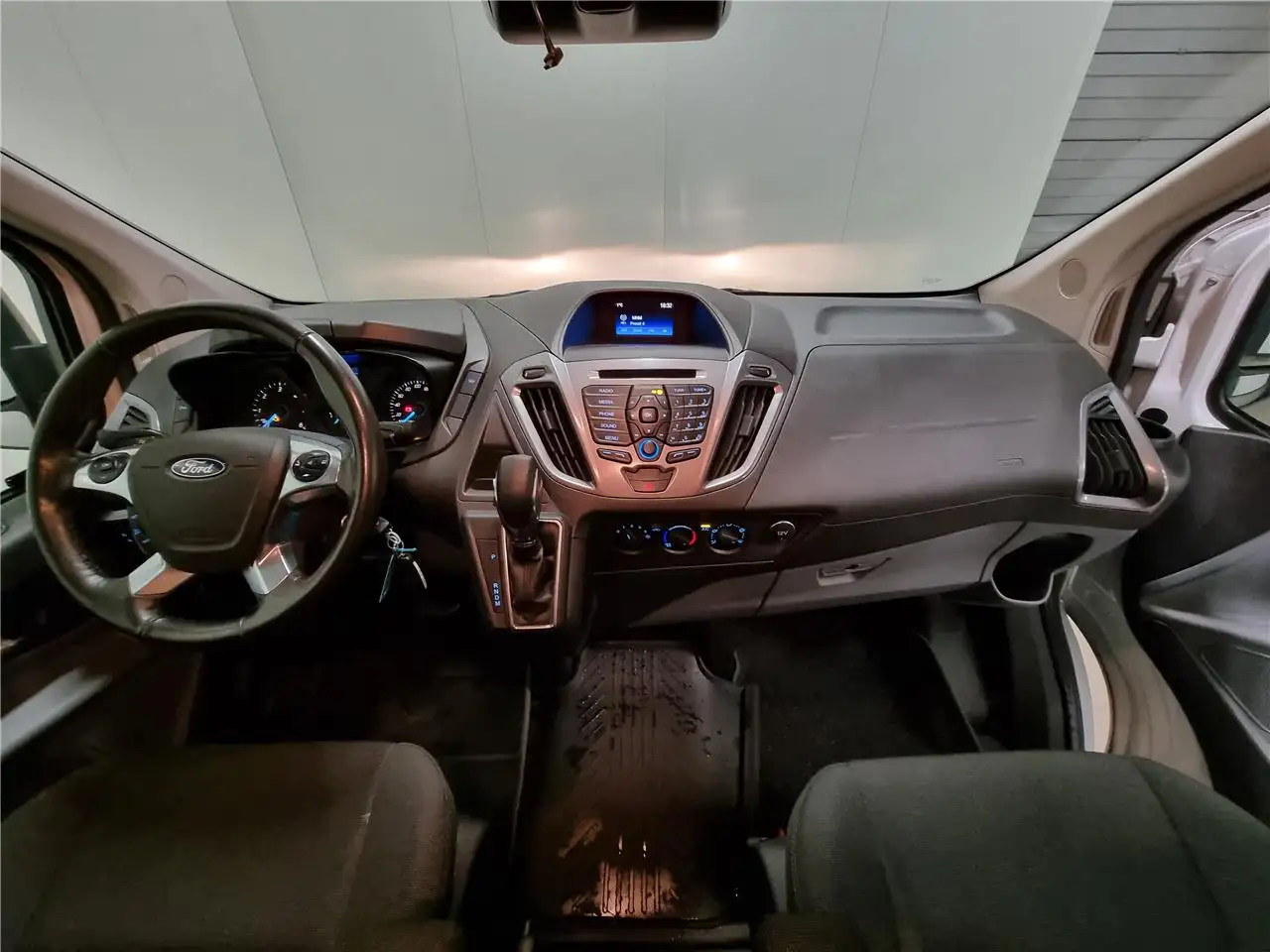 Ford Transit Custom - 10