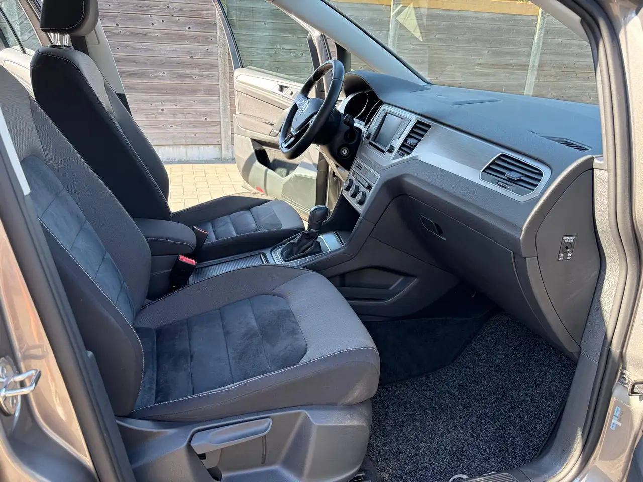 Volkswagen Golf Sportsvan - 8