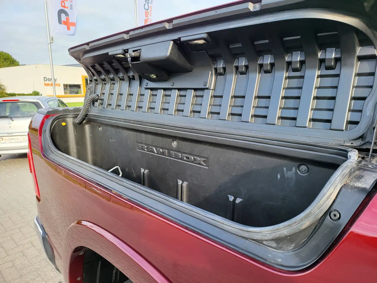 Dodge RAM - 10