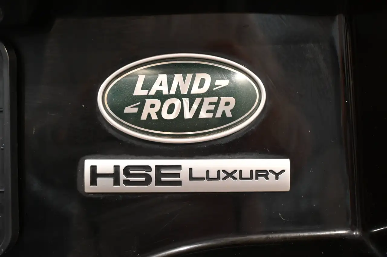 Land Rover Discovery Sport - 11