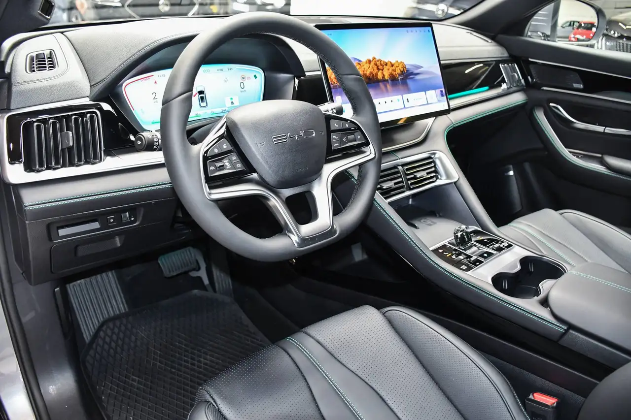 BYD Seal U - 8