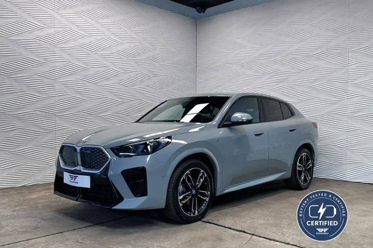BMW iX2