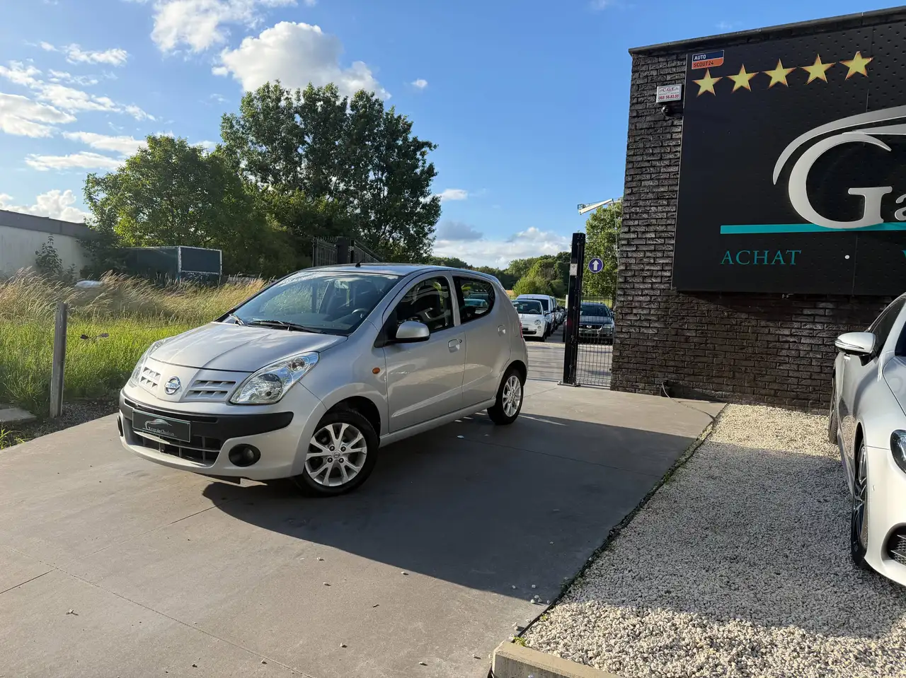 Nissan Pixo - 7