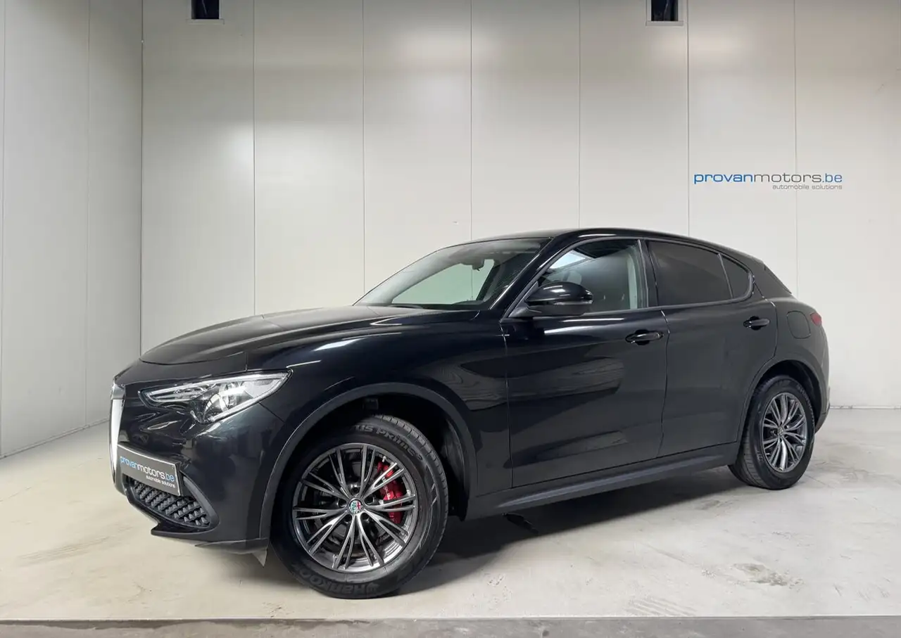 Alfa Romeo Stelvio - 4