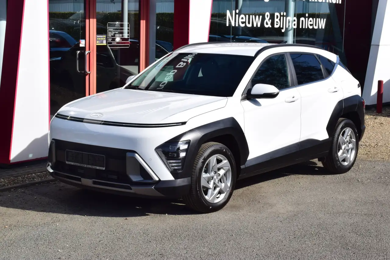 Hyundai KONA - 10