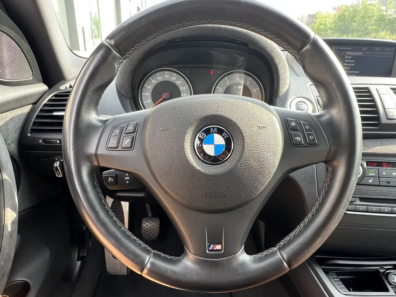BMW 1er M Coupé - 9
