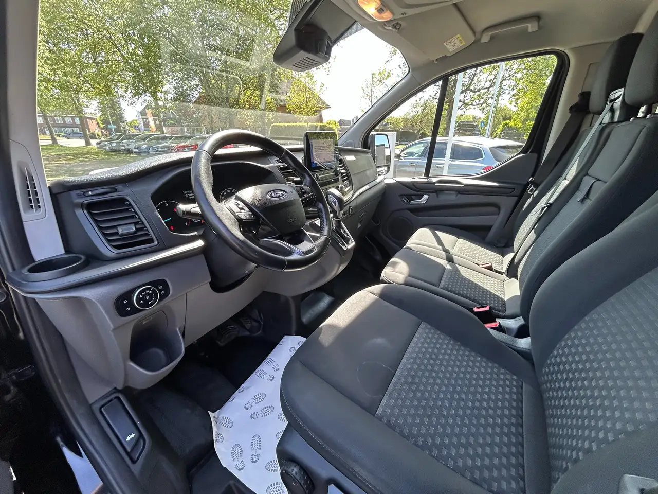 Ford Transit Custom - 12
