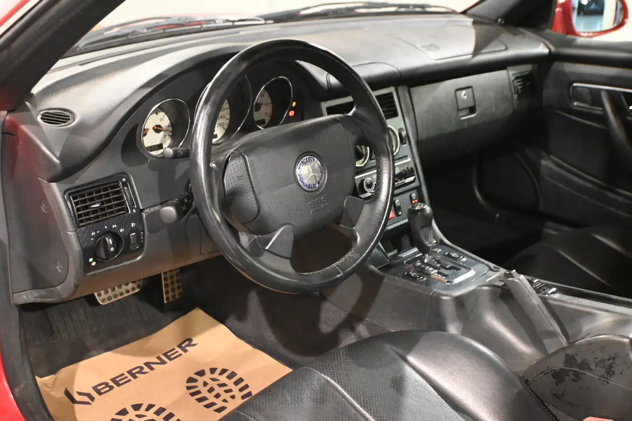 Mercedes-Benz SLK 200 - 12