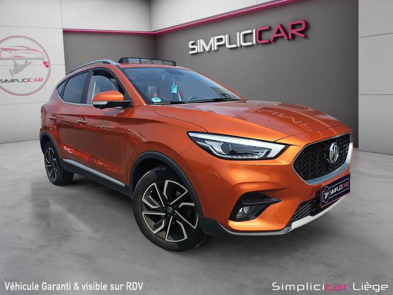 MG ZS - 1