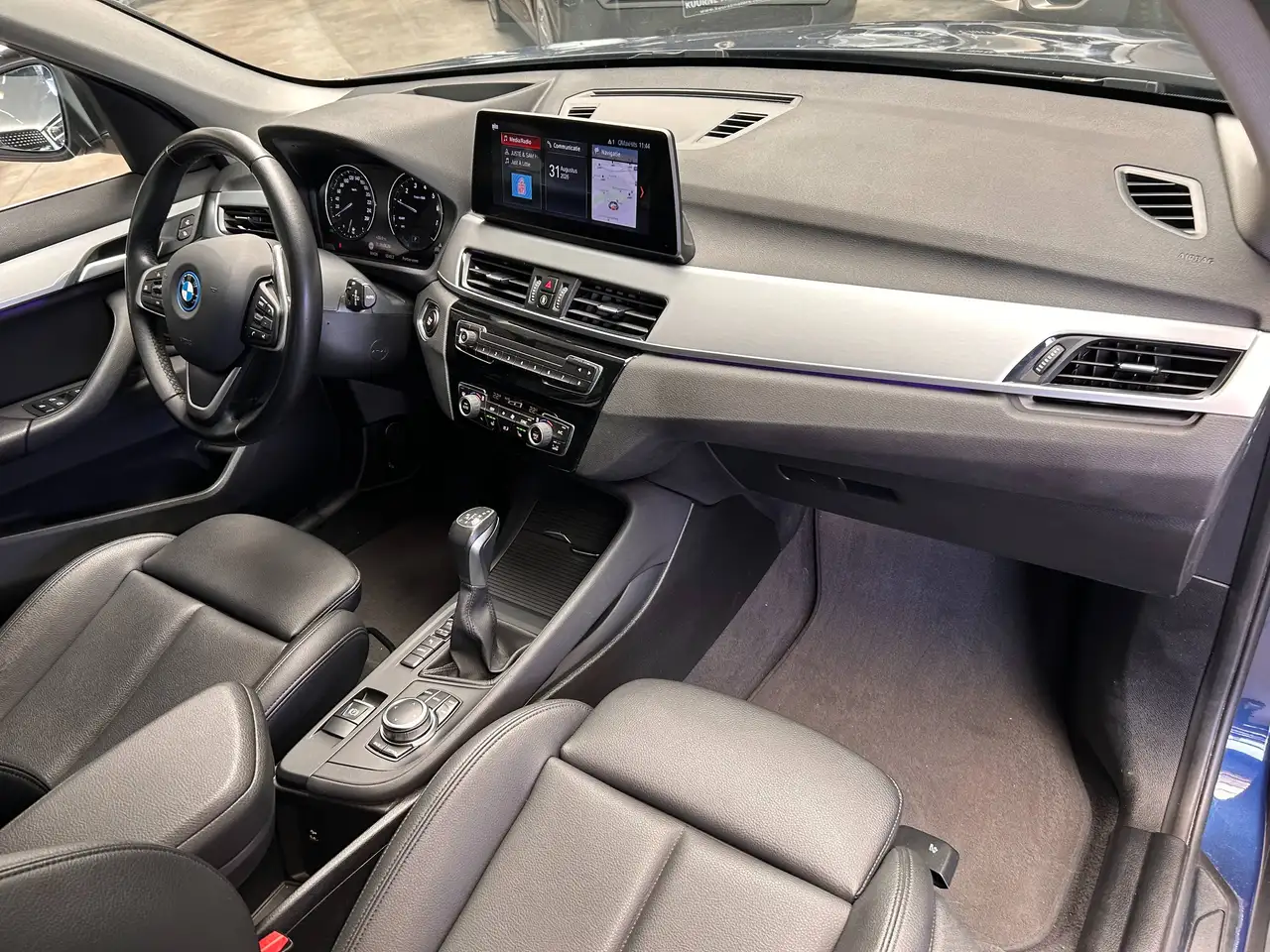 BMW X1 - 10