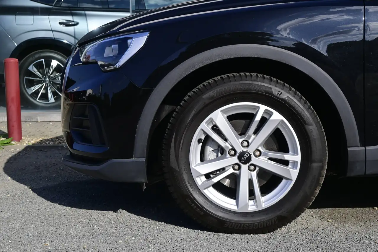 Audi Q3 - 12