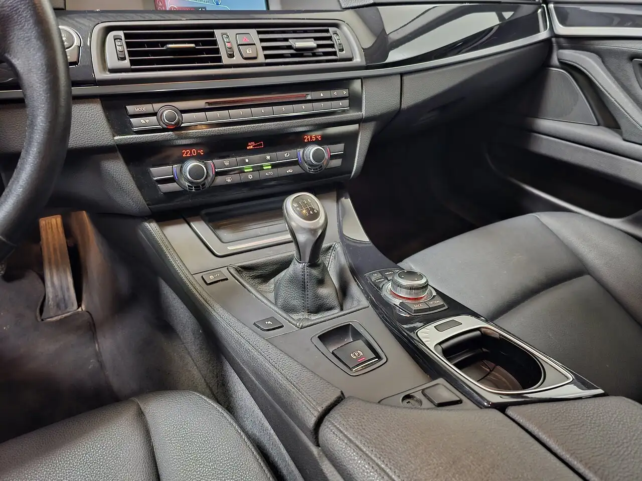 BMW 520 - 12