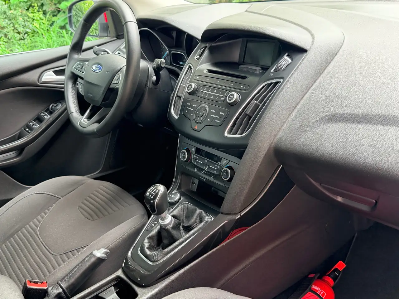 Ford Focus - 11