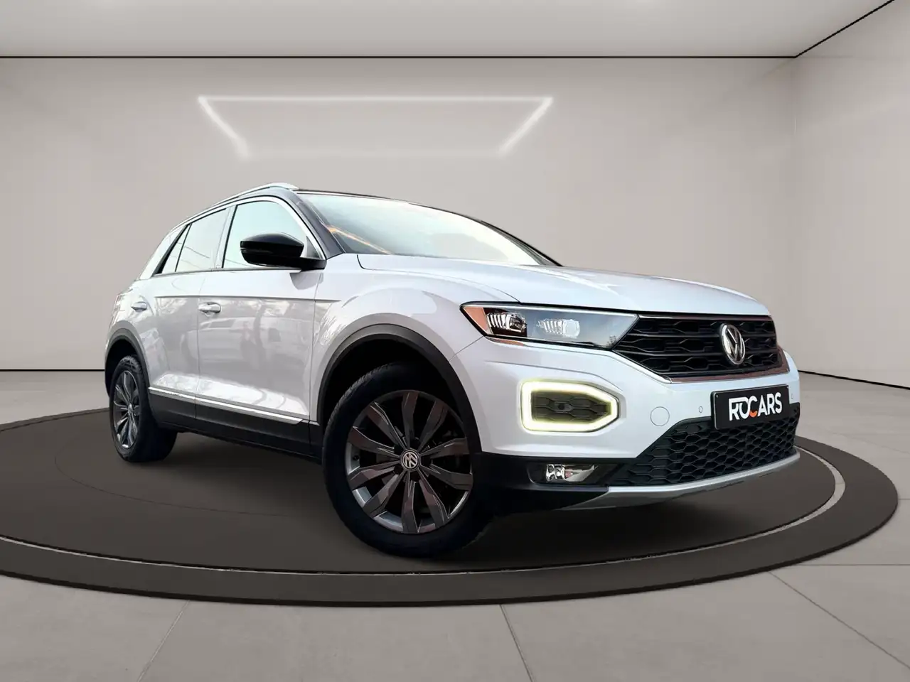 Volkswagen T-Roc - 3