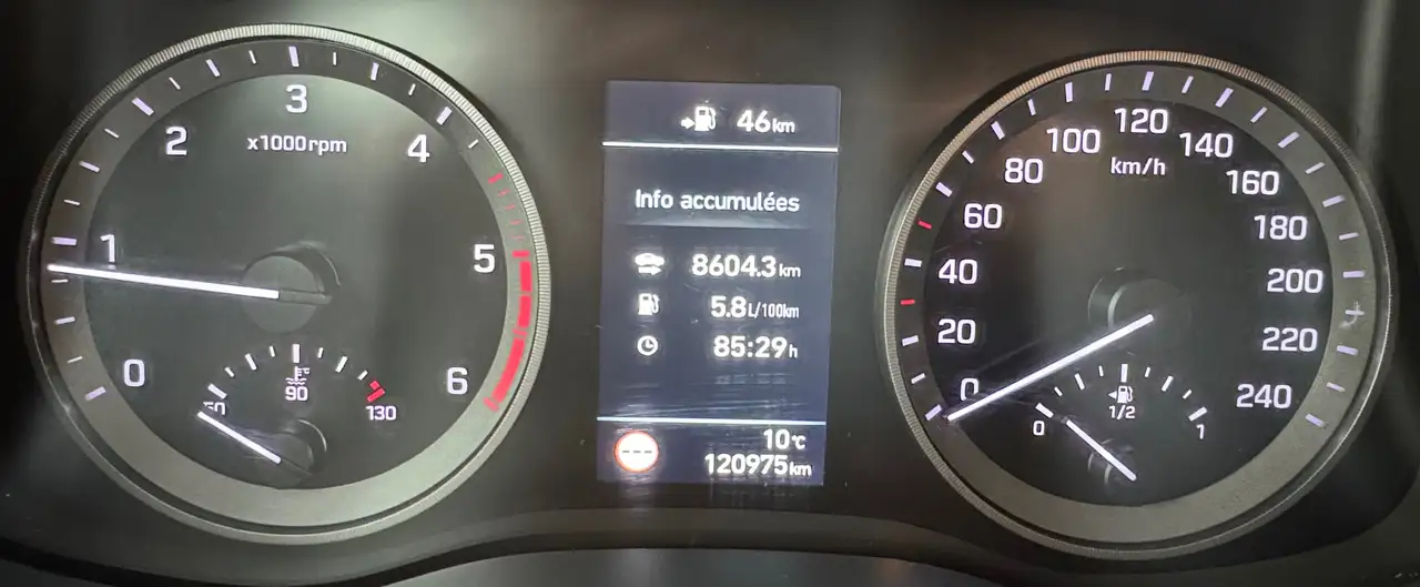 Hyundai TUCSON - 8