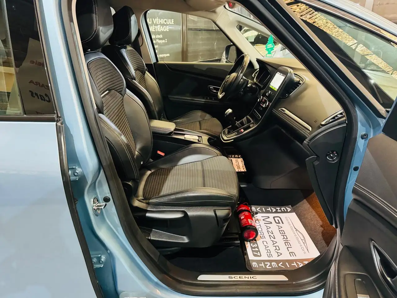 Renault Grand Scenic - 28