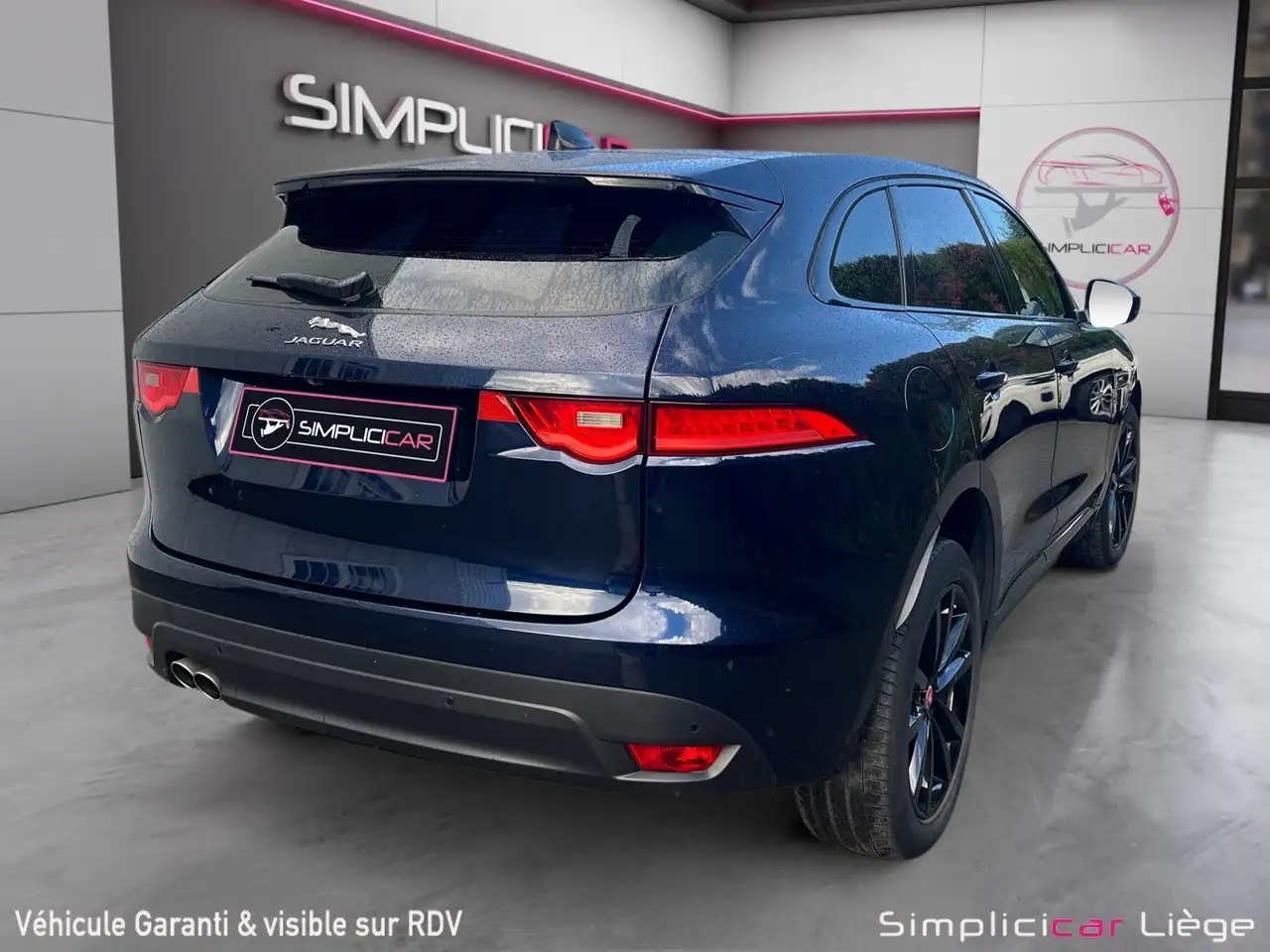 Jaguar F-Pace - 7