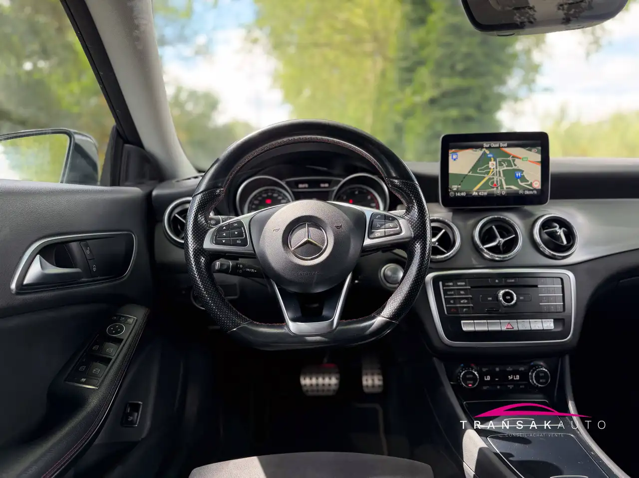 Mercedes-Benz CLA 200 - 9
