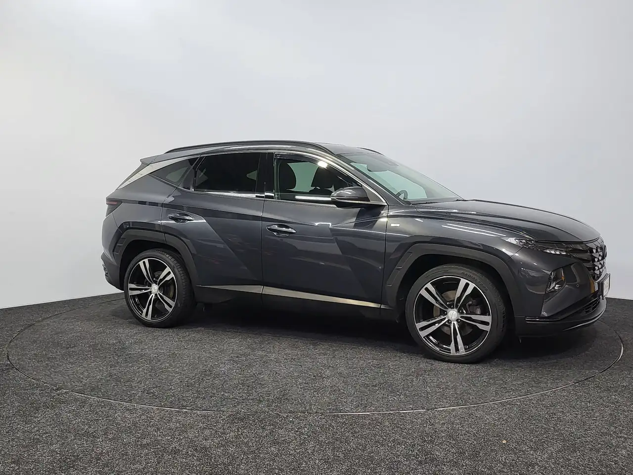Hyundai TUCSON - 8