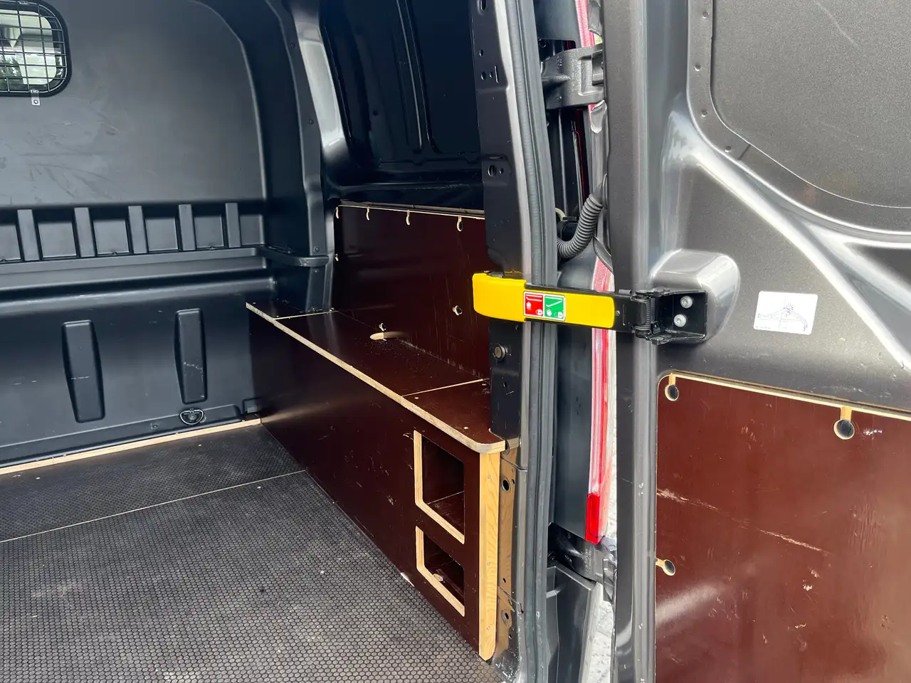 Ford Transit Custom - 12